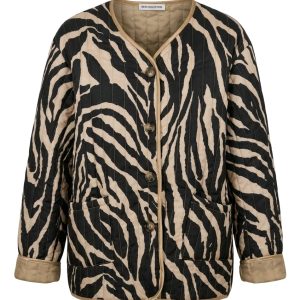 chaqueta leopardo