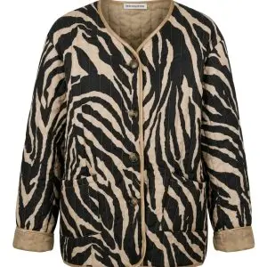 chaqueta leopardo